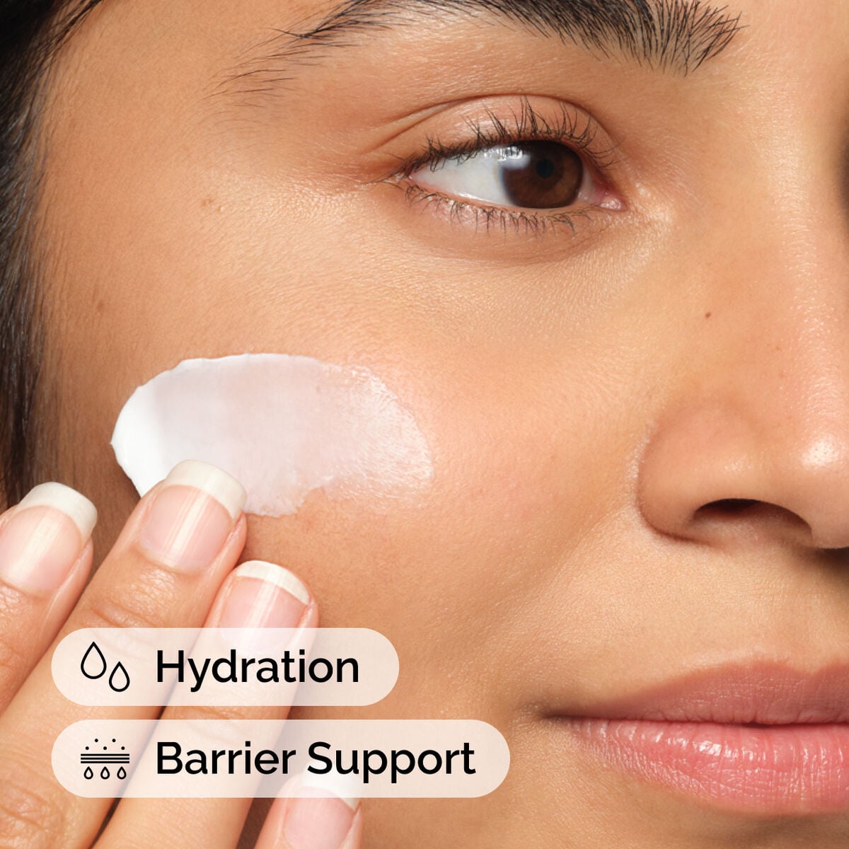 natural-moisturizing-factors-ha-i8 ord-natural-moisturizing-factors-ha-model-application-with-benefits.jpg